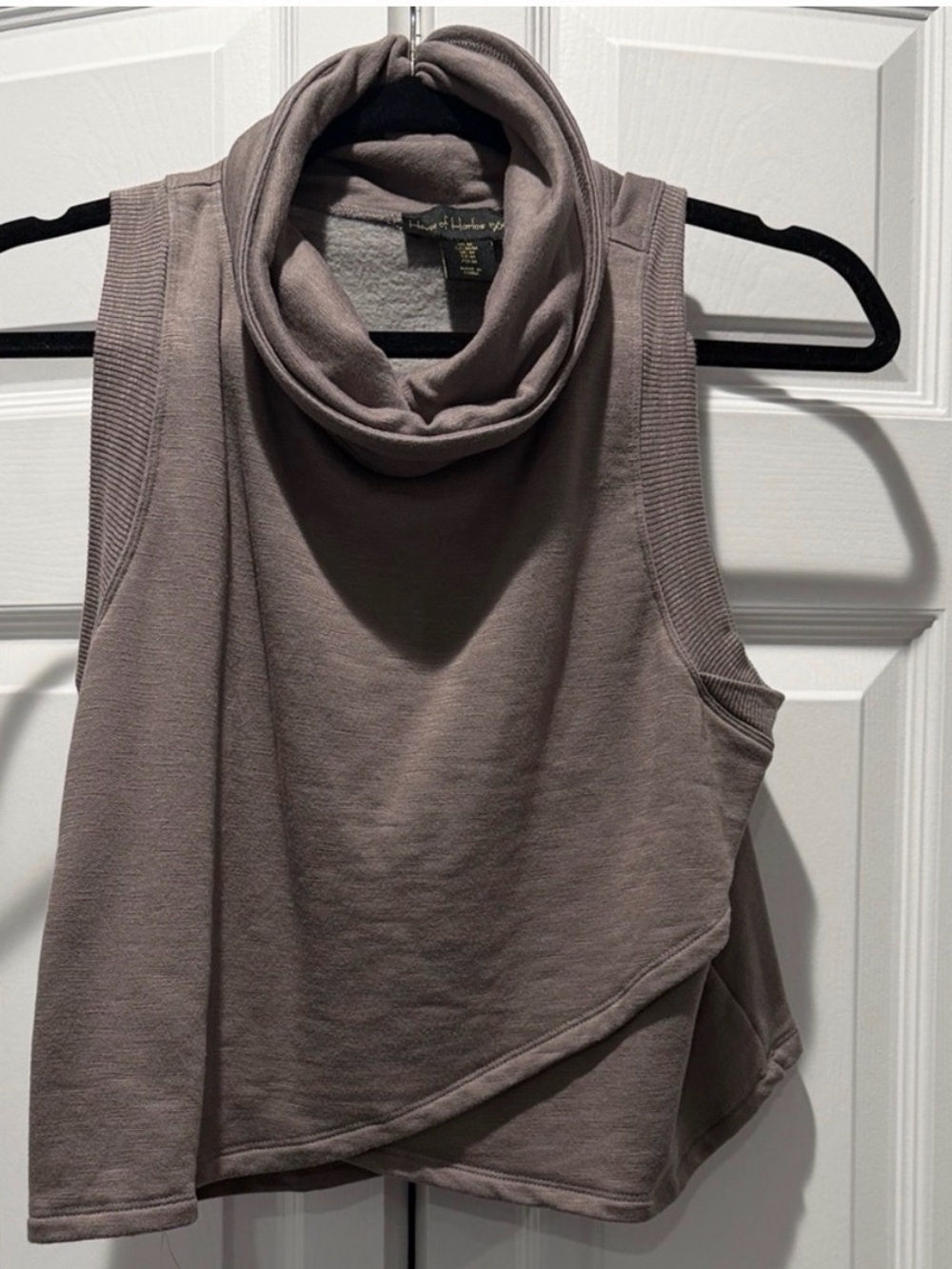 House of Harlow 1960 Mod Women’s Taupe Cowl Neck Top Size M